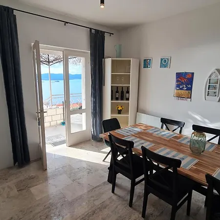 Villa More بوستوب