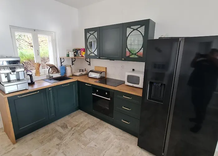 Villa More 빌라 Postup